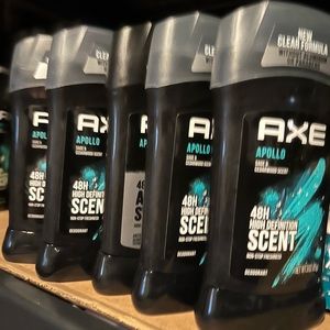 Set of 5 men’s axe deodorant